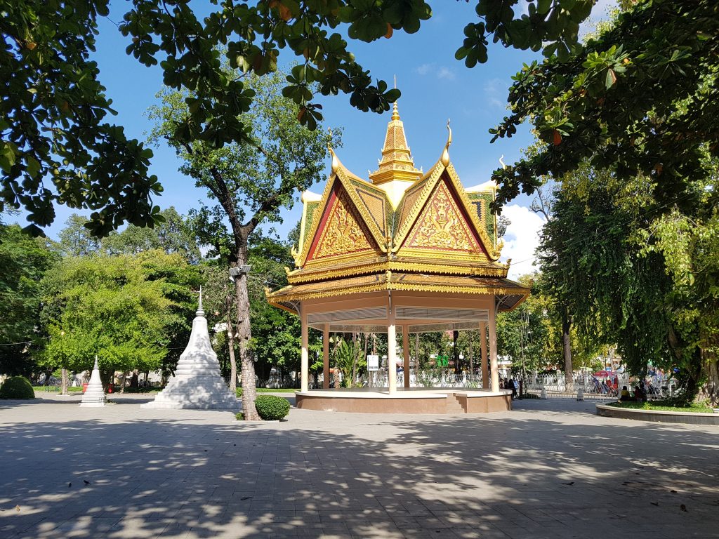 Cambodge Temple Phnom Penh – Slow Trotteurs
