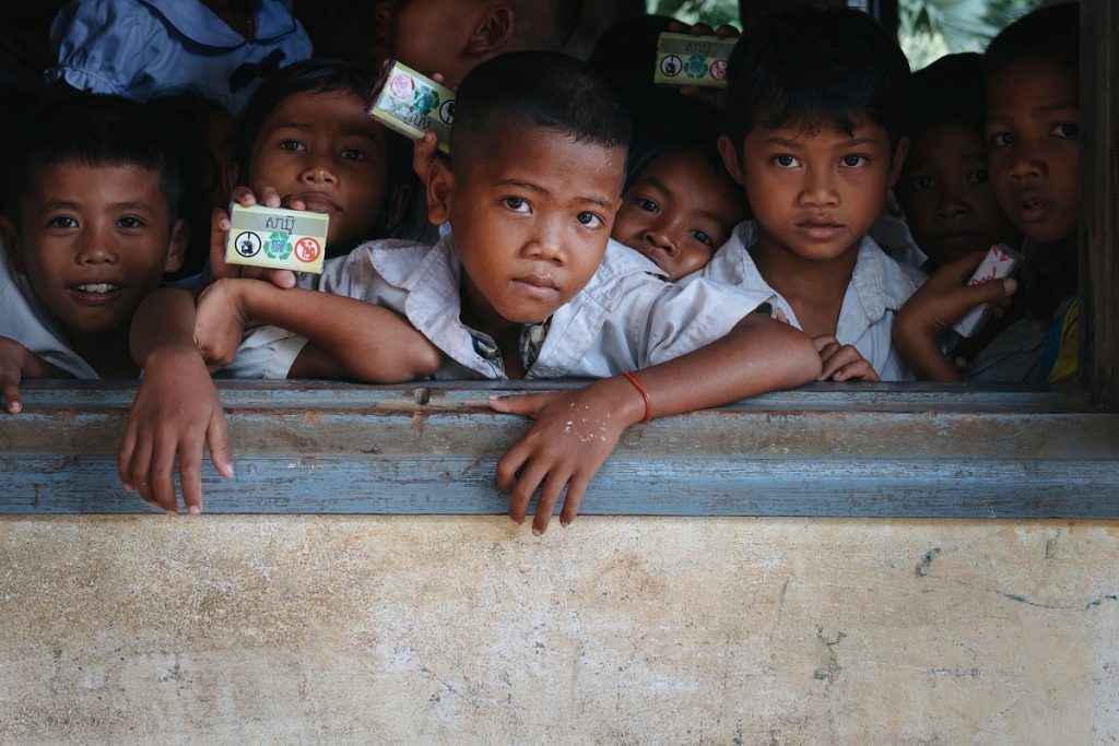 Expérience 4 Cambodge Je fabrique un savon pour les enfants