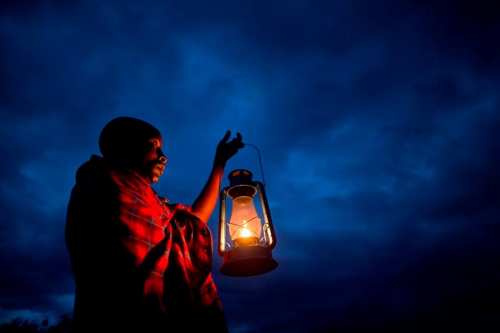 Kenya Masai lanterne nuit