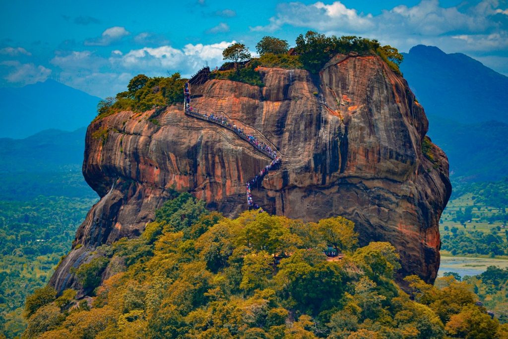 Expérience 13 Sri Lanka Je monte au sommet du rocher du lion de Sigiriya