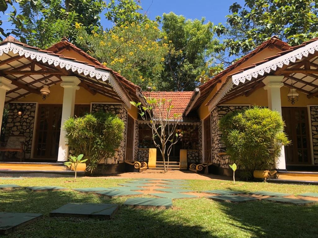 Sri Lanka Plumeria Luxury Villas Udawalawe