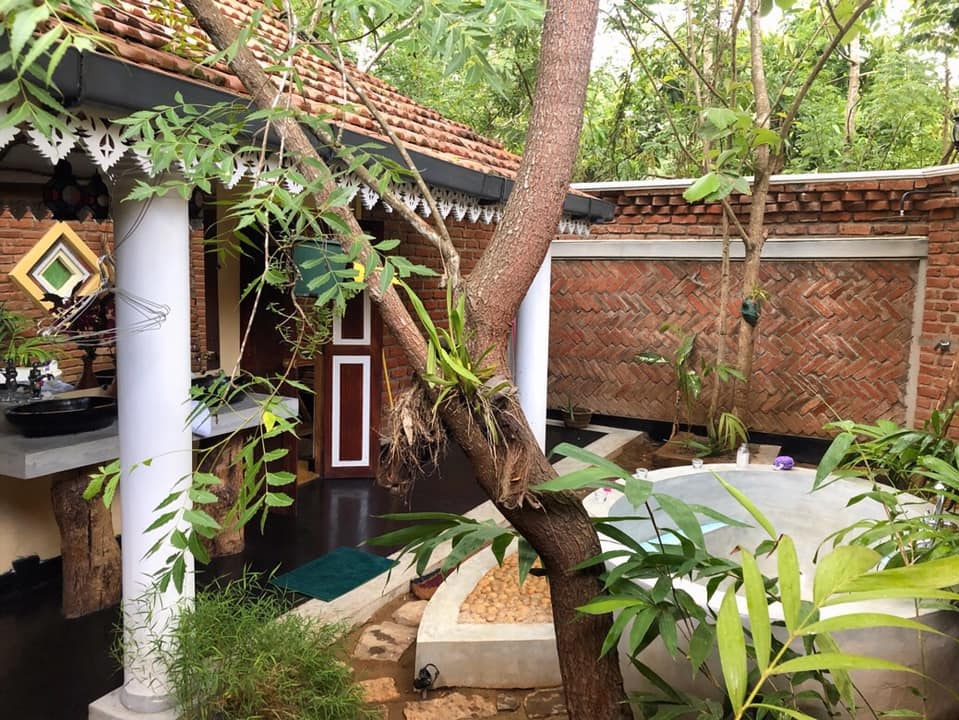 Sri Lanka Plumeria Luxury Villas Udawalawe Open Air Bathroom